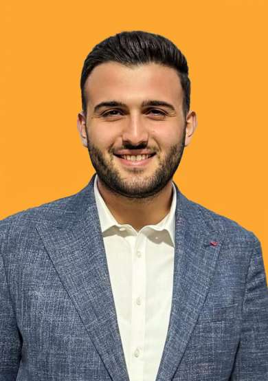 Nevzat   Yüce Başkan